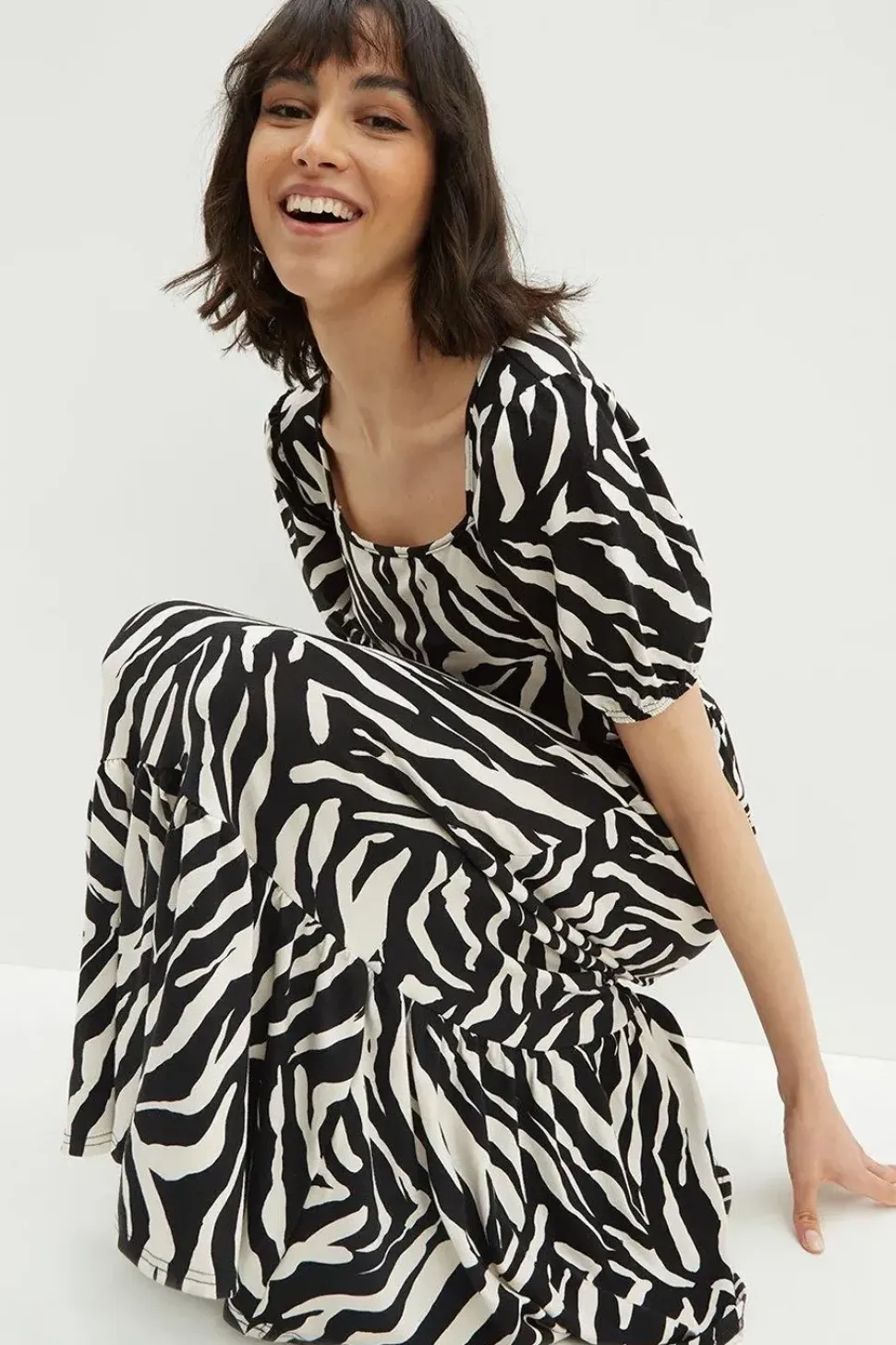 Petite Zebra Tie Back Midi Dress