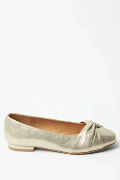 Petunia Wide Fit Twist Knot Front Soft Sqaure Toe Flat Shoe