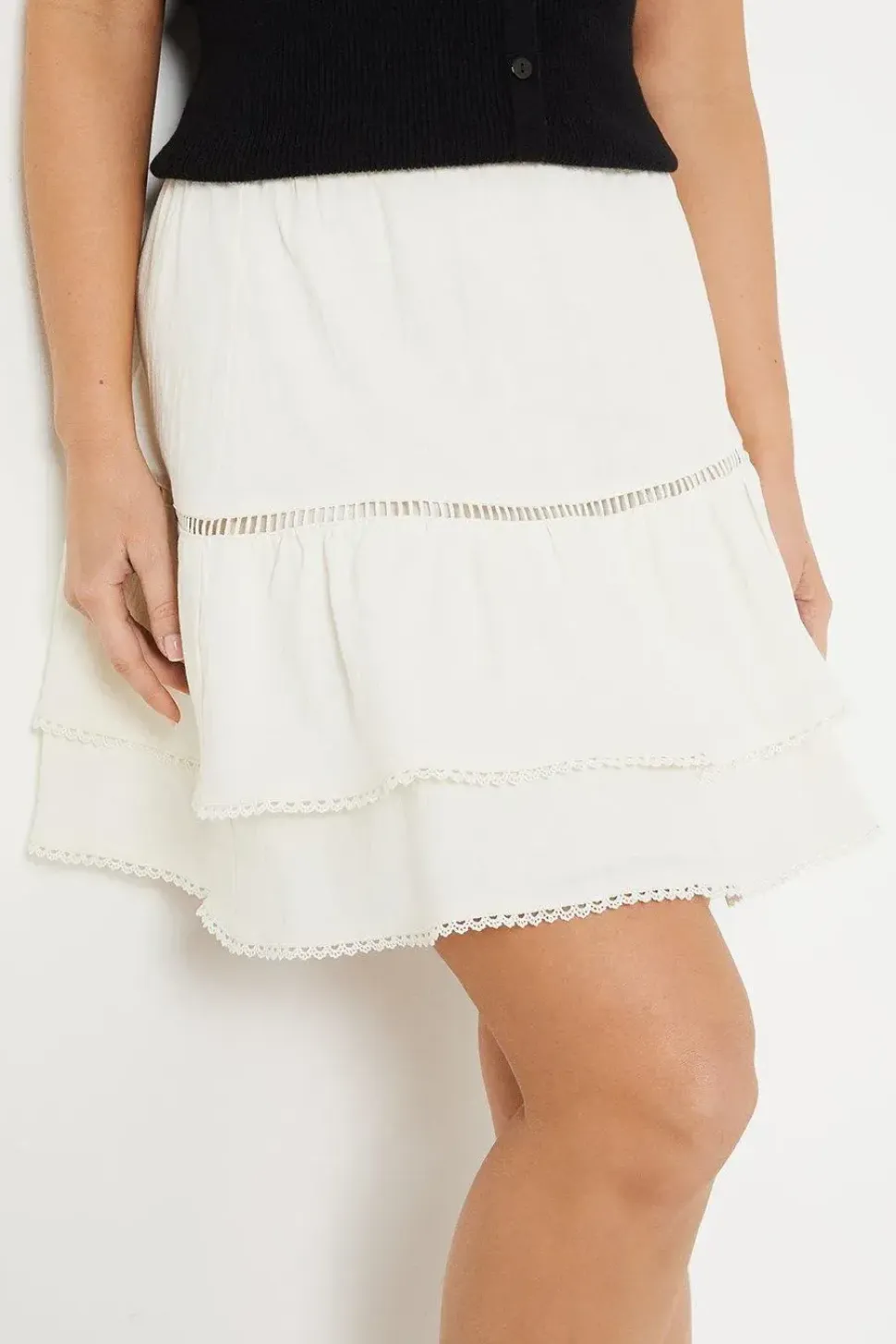 Plain Tiered Mini Skirt