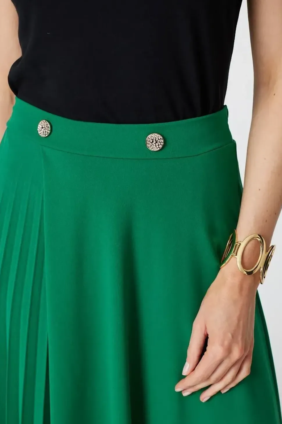 Pleat Detail High Waist A-Line Midi Skirt