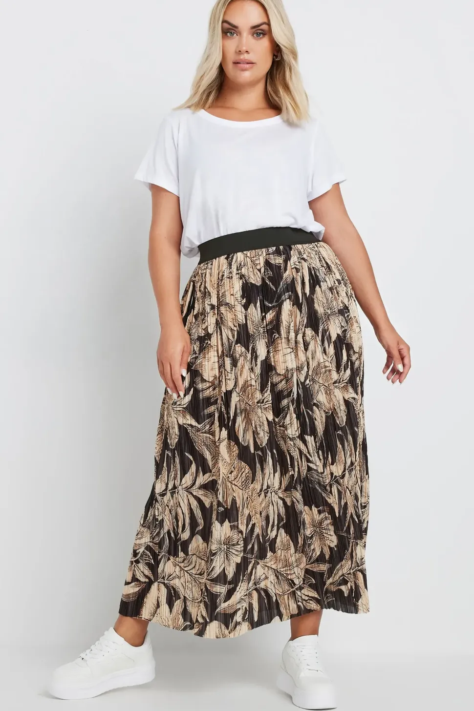 Pleated Maxi Skirt
