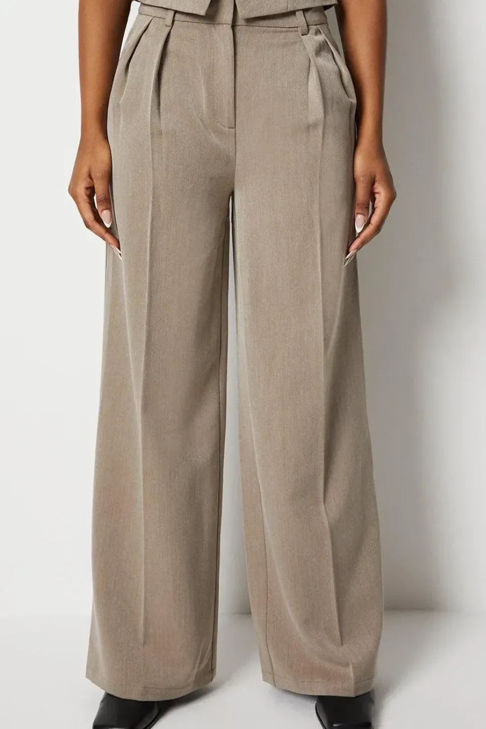 Pleat Front Wide Leg Trousers