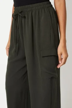 Pocket Straight Leg Trouser