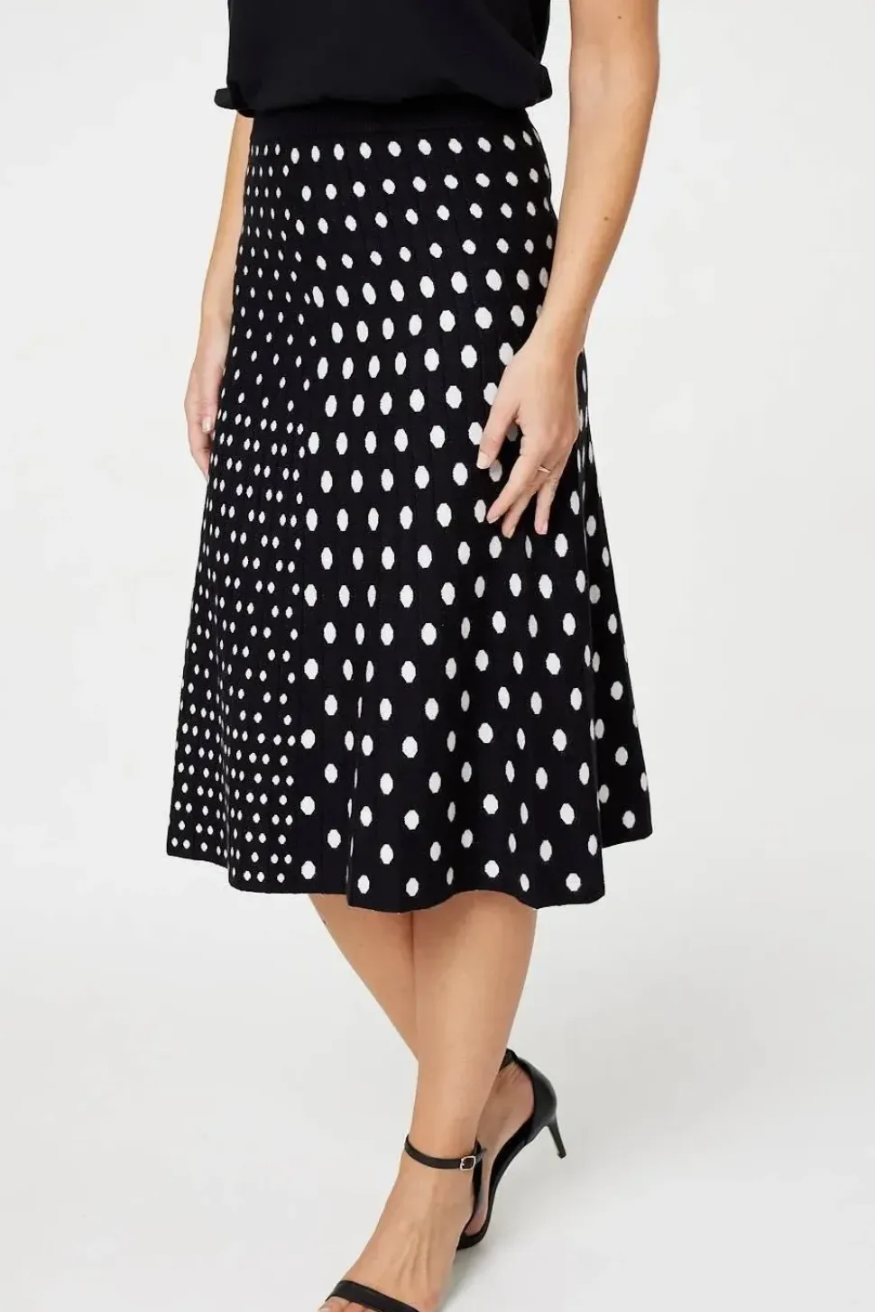 Polka Dot A-Line Knit Skirt