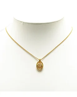 Preloved Gold Plated Pendant Necklace with Spring Ring Closure
