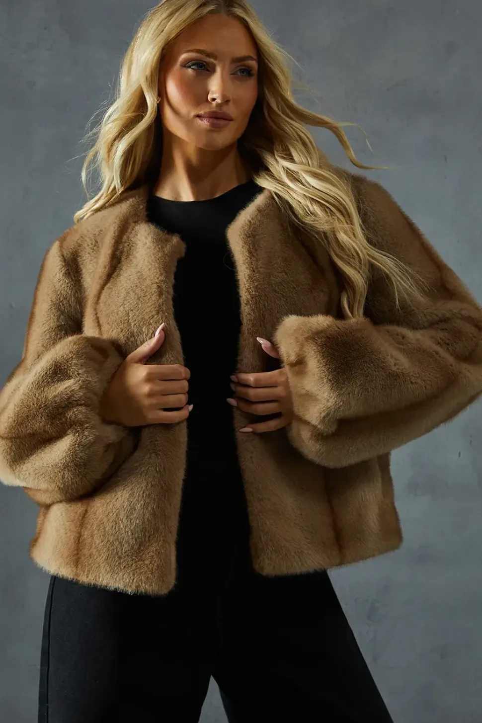 Premium Faux Fur Balloon Sleeve Coat