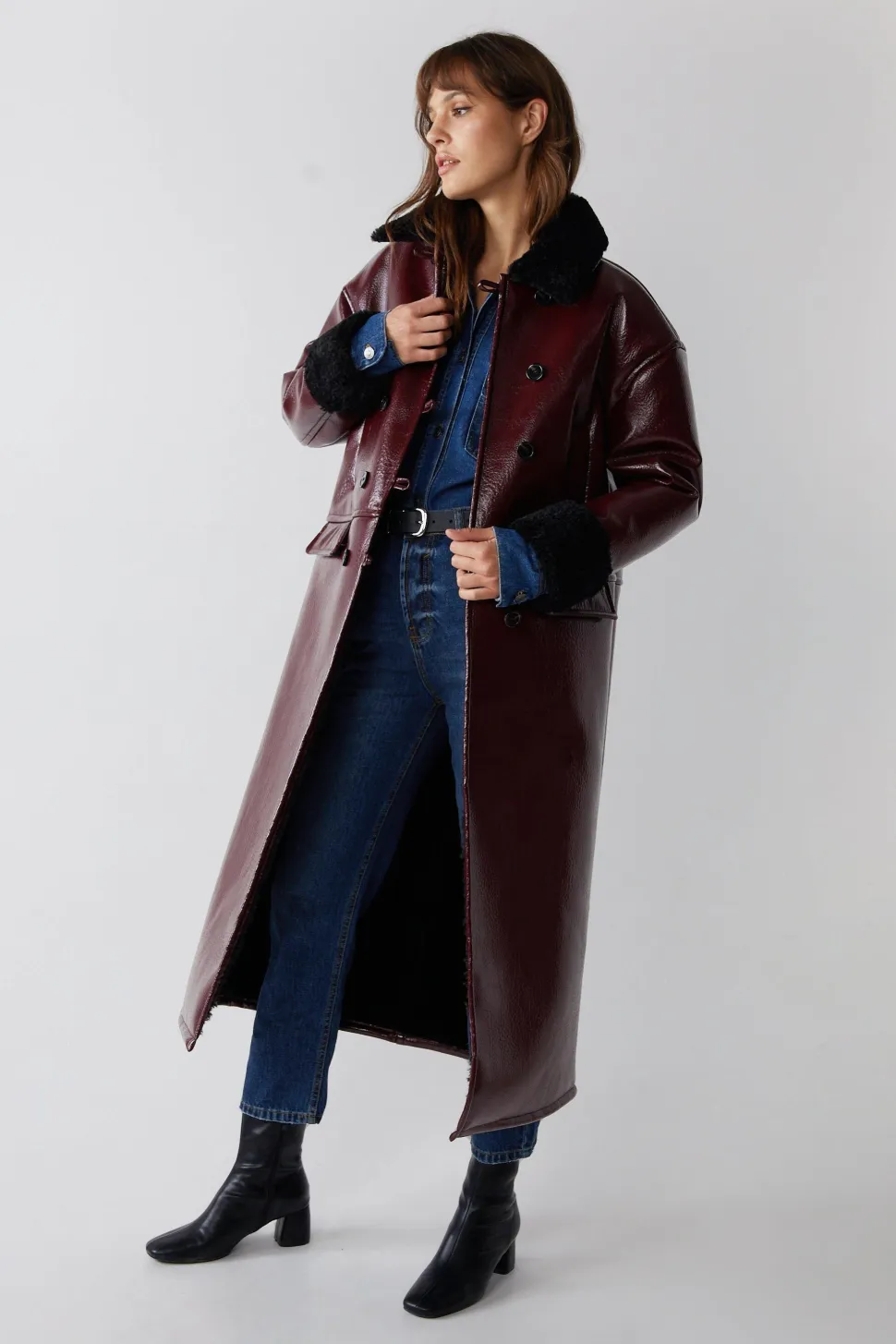 Premium Faux Leather Metallic Bonded Maxi Aviator