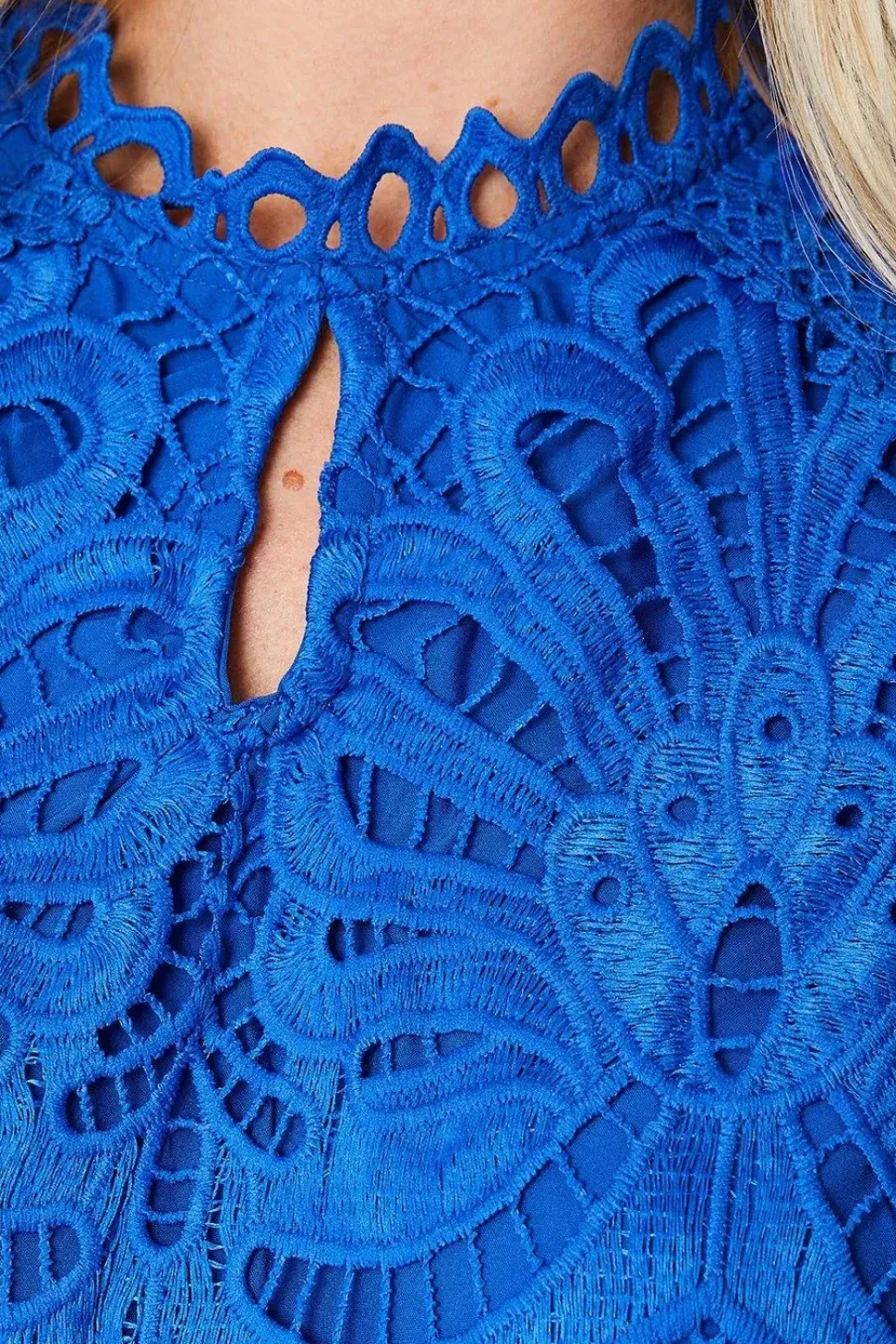 Premium Lace Shift Dress