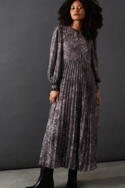 Premium Printed Pleated Eyelet Midi Dress