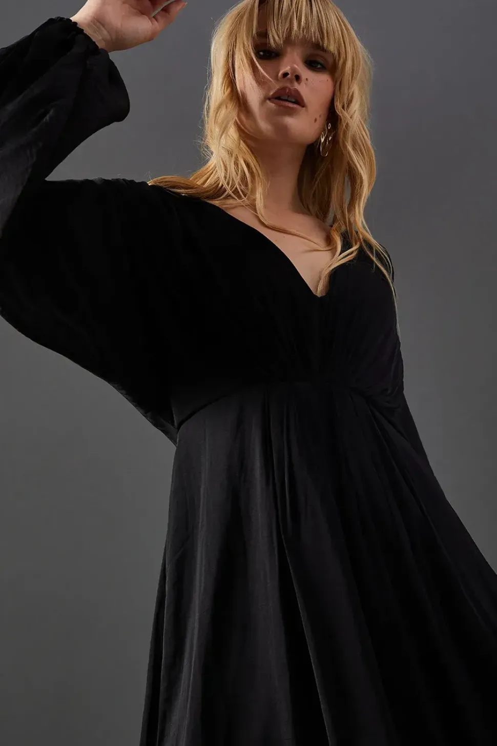 Premium Satin Batwing Pleat Detail Volume Sleeve Midi