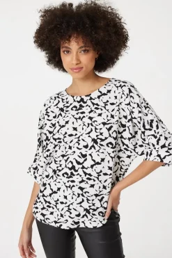 Printed Gathered Sleeve Blouse