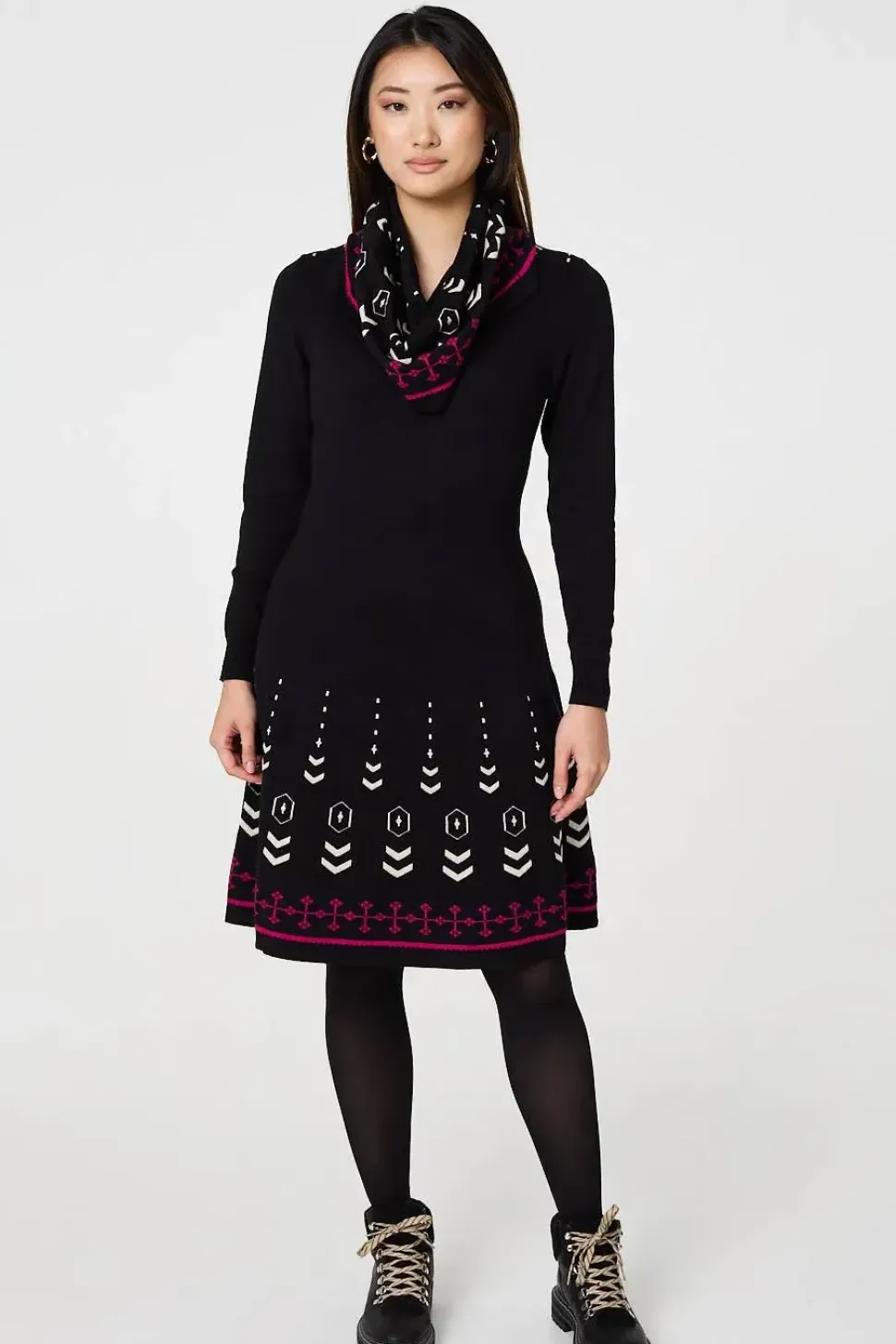 Printed Knit Dress With Removable Scarf
