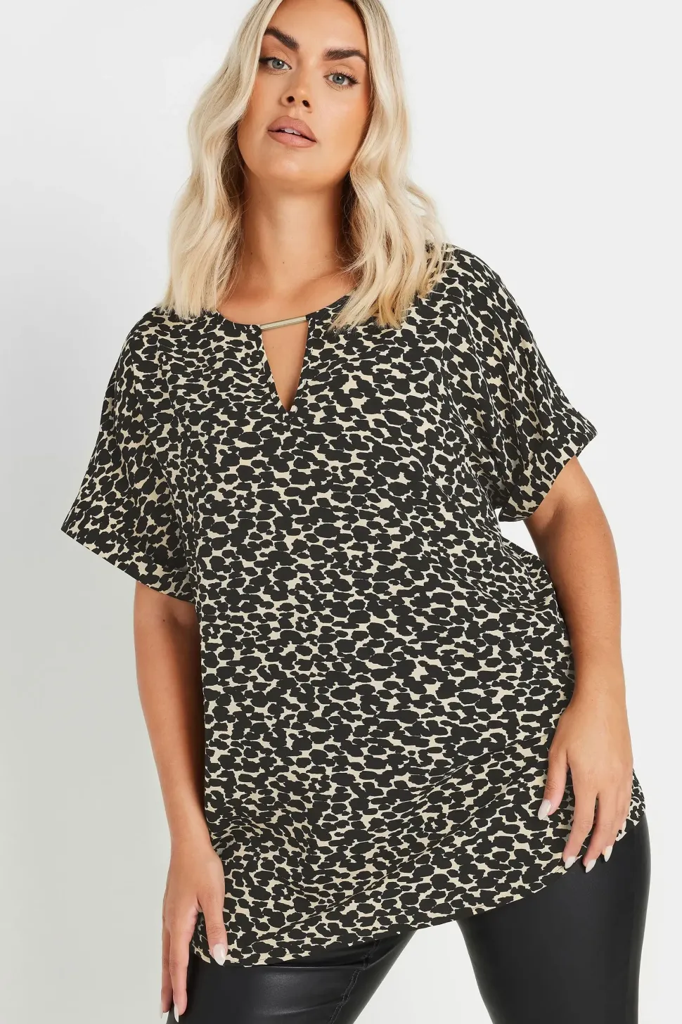 Printed Metal Trim Blouse