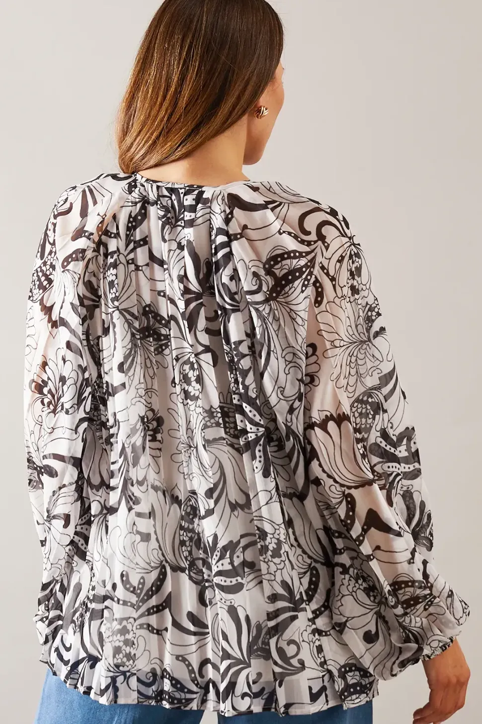 Printed Pleated Blouson Sleeve Blouse