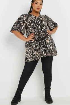 Printed Pleat Front Swing Top