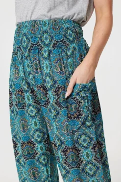 Printed Pull On Tapered Pants