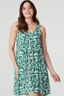 Printed Sleeveless Swing Dress