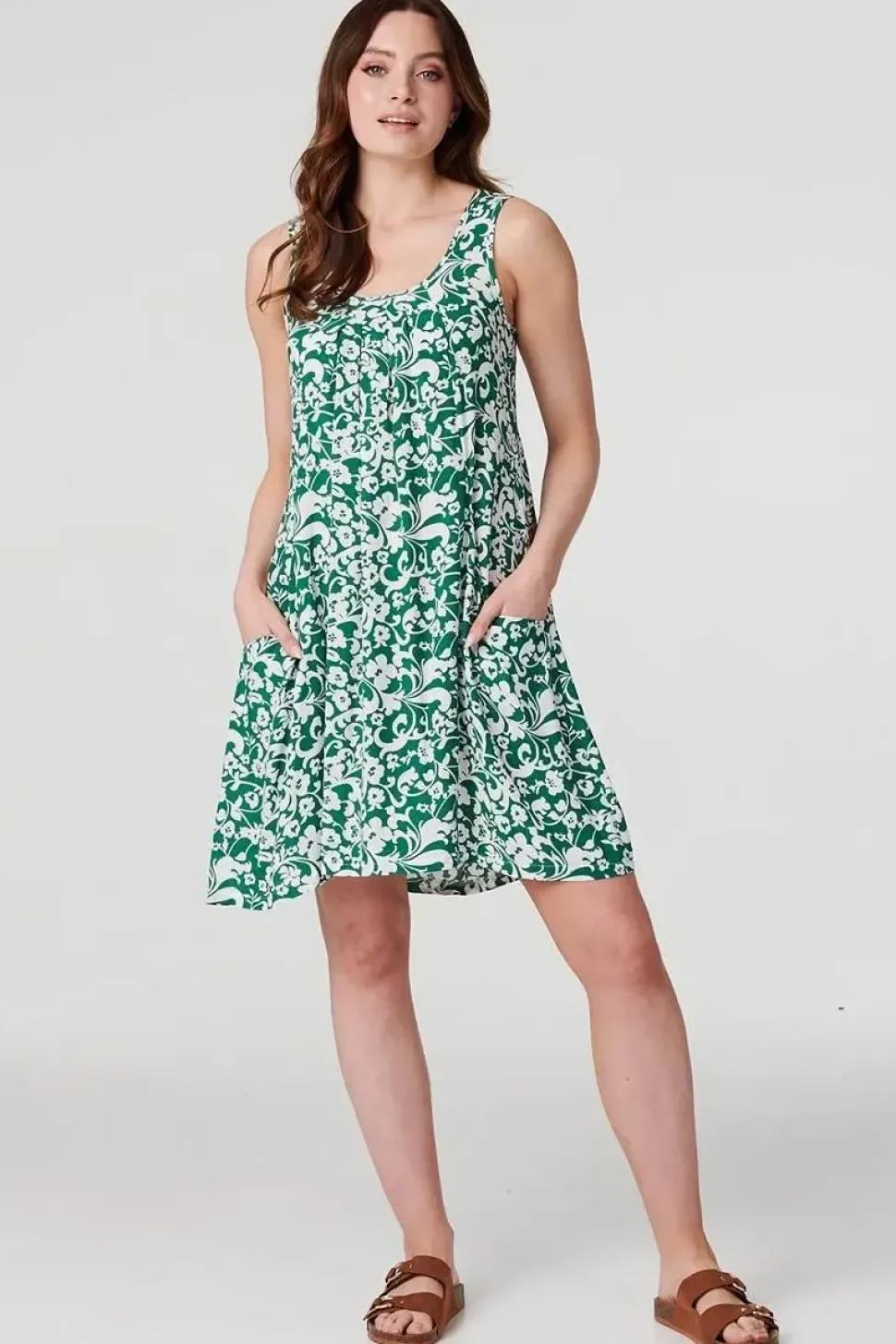 Printed Sleeveless Swing Dress