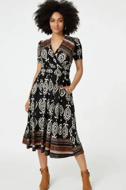 Printed 1/2 Sleeve Pleated Wrap Dress