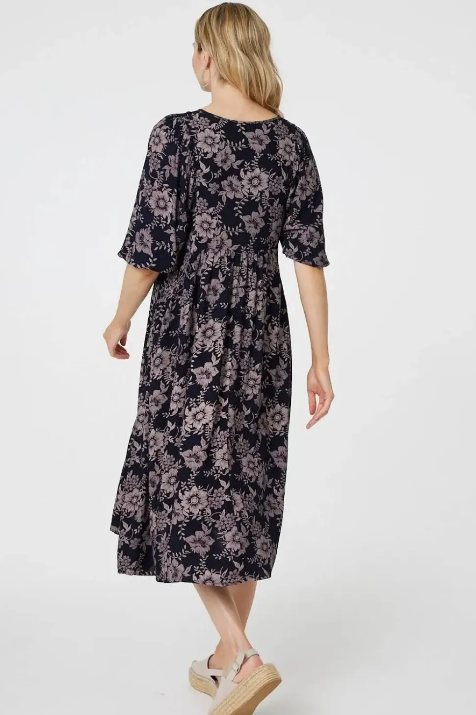 Printed 3/4 Sleeve Shirred Midi Dress