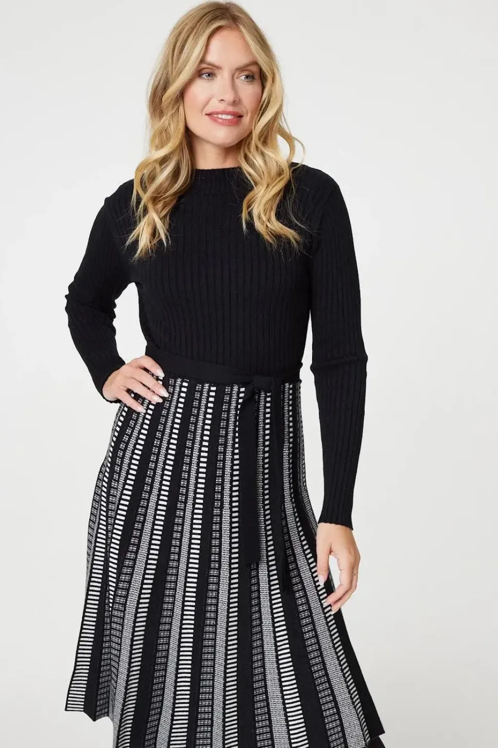 Printed Tie Waist Pleated Midi Jumper Dress