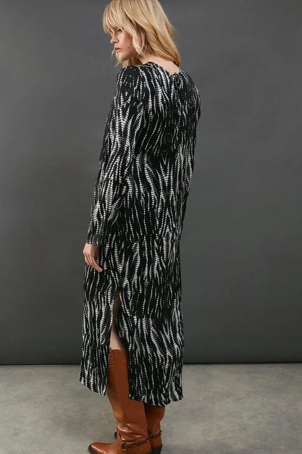 Print Satin Gathered Side Column Midi Dress