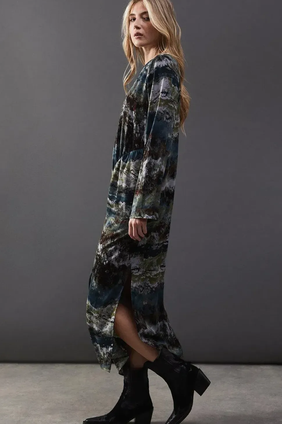 Print Satin Gathered Side Column Midi Dress