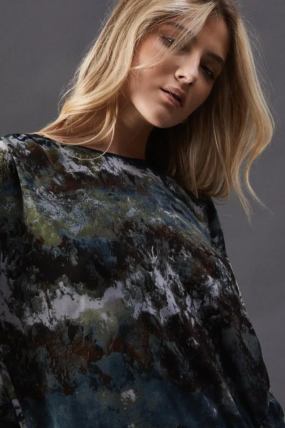 Print Satin Gathered Side Column Midi Dress