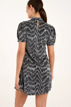 Puff Sleeve Swing Dress