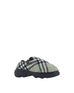 Quilted Padded Slip-On Flat Shoes with Contrasting Sole