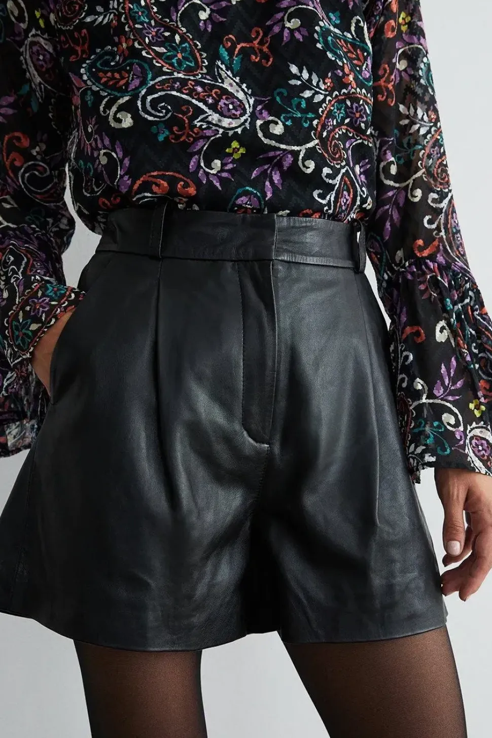 Real Leather Clean Short