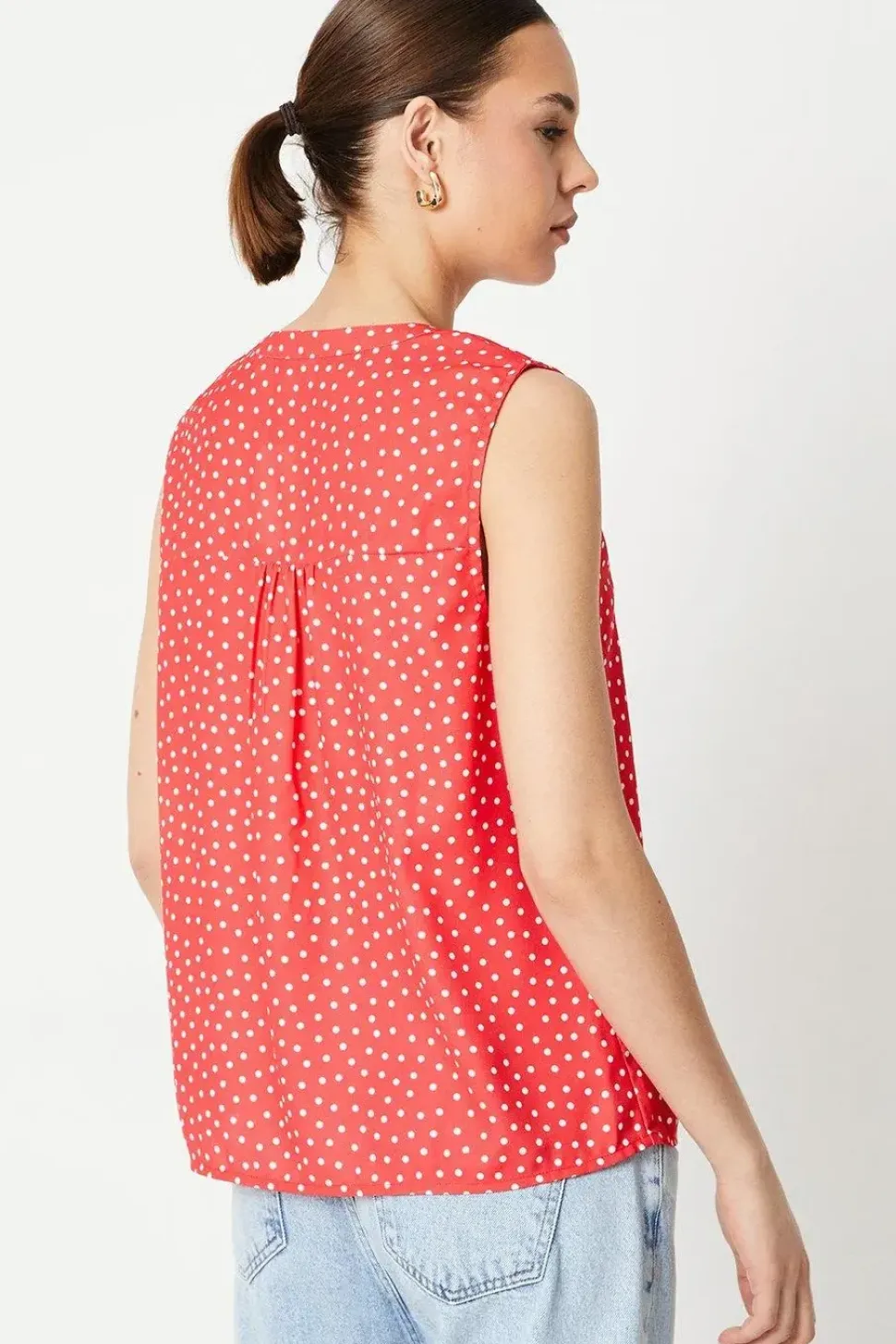 Red Spot Sleeveless Collarless Blouse