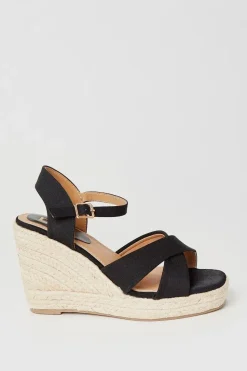 Roma Cross Strap Wedges