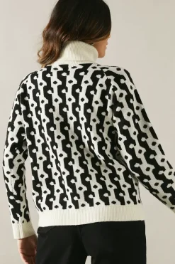 Round Neck Button Detail Jumper