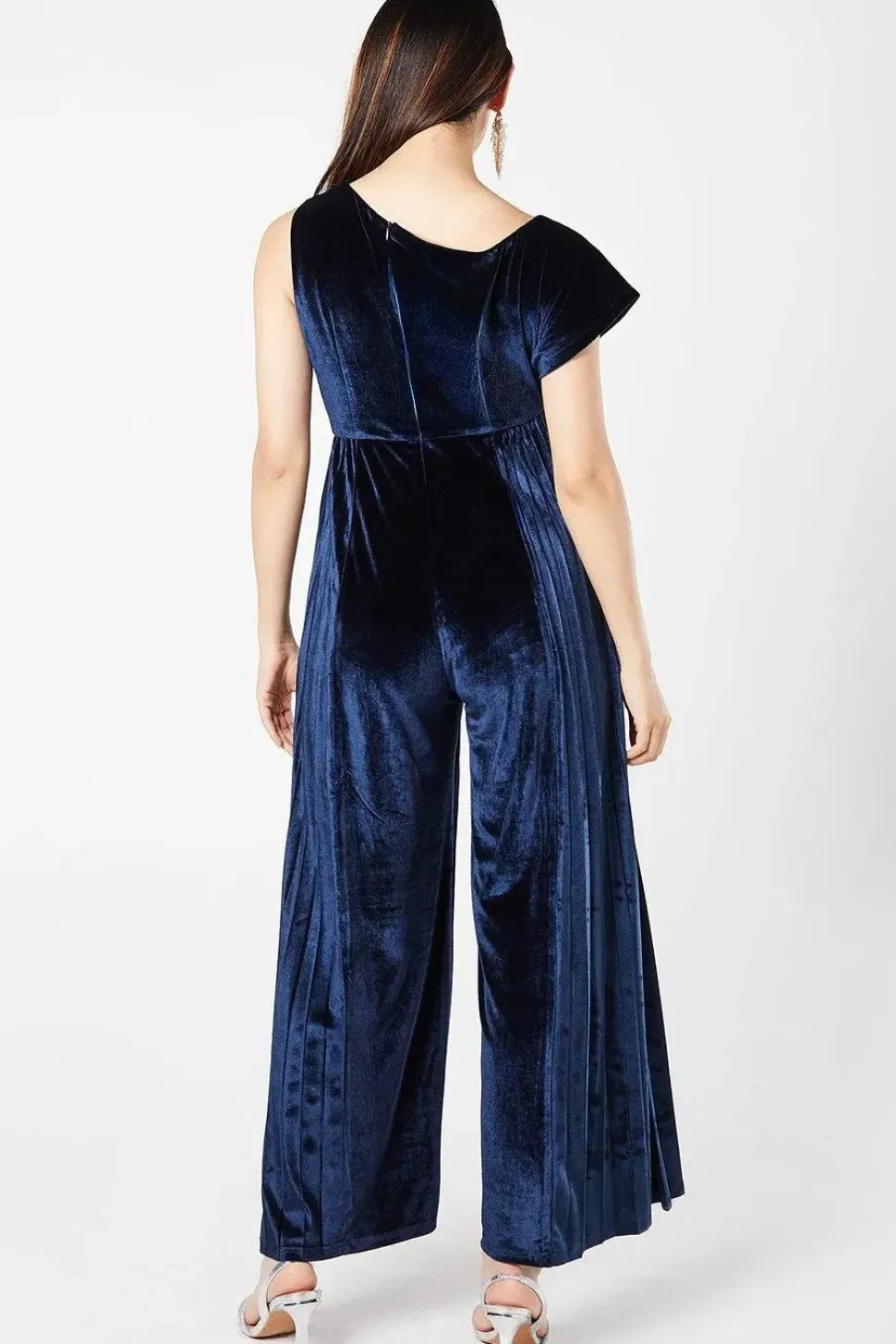 Round Neck Pleated Velvet Jumpsuit