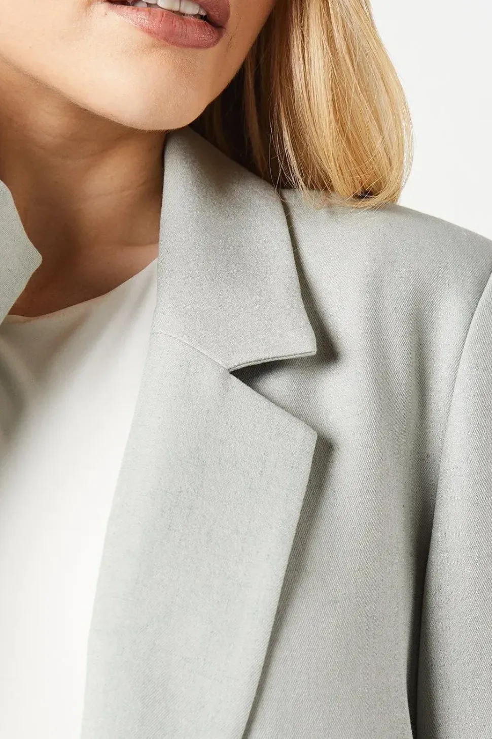 Ruched Turn Up Sleeve Blazer