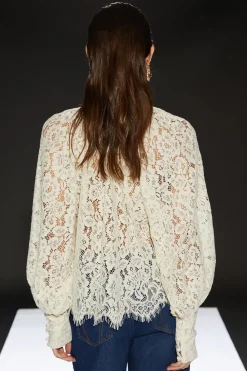 Runway 1.8.1.8 Chantilly Lace Pussy Bow Blouse