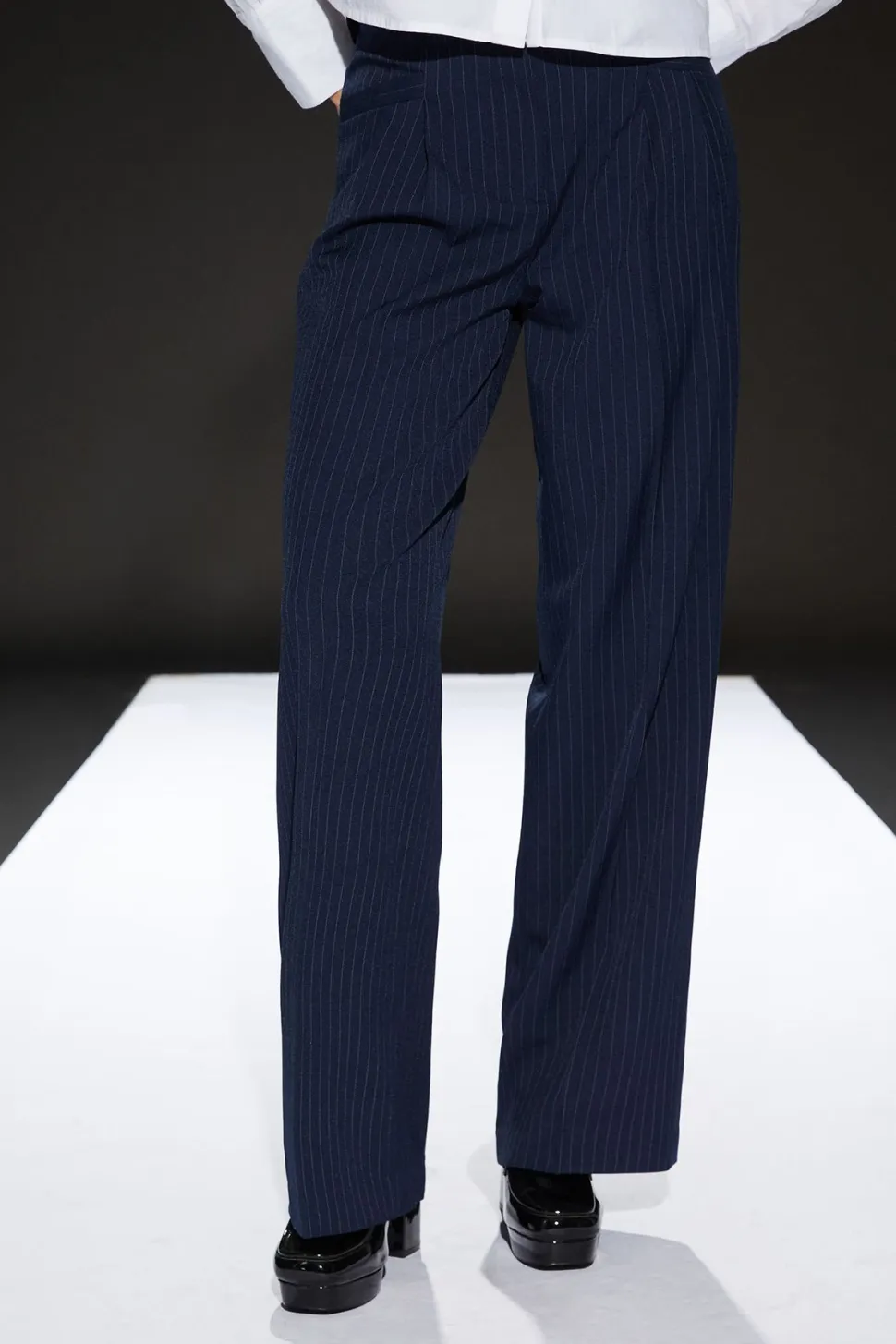 Runway 1.8.1.8 Pleat Detail Trouser