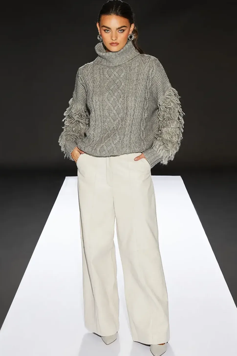 Runway 1.8.1.8 Stiletto Court Shoes