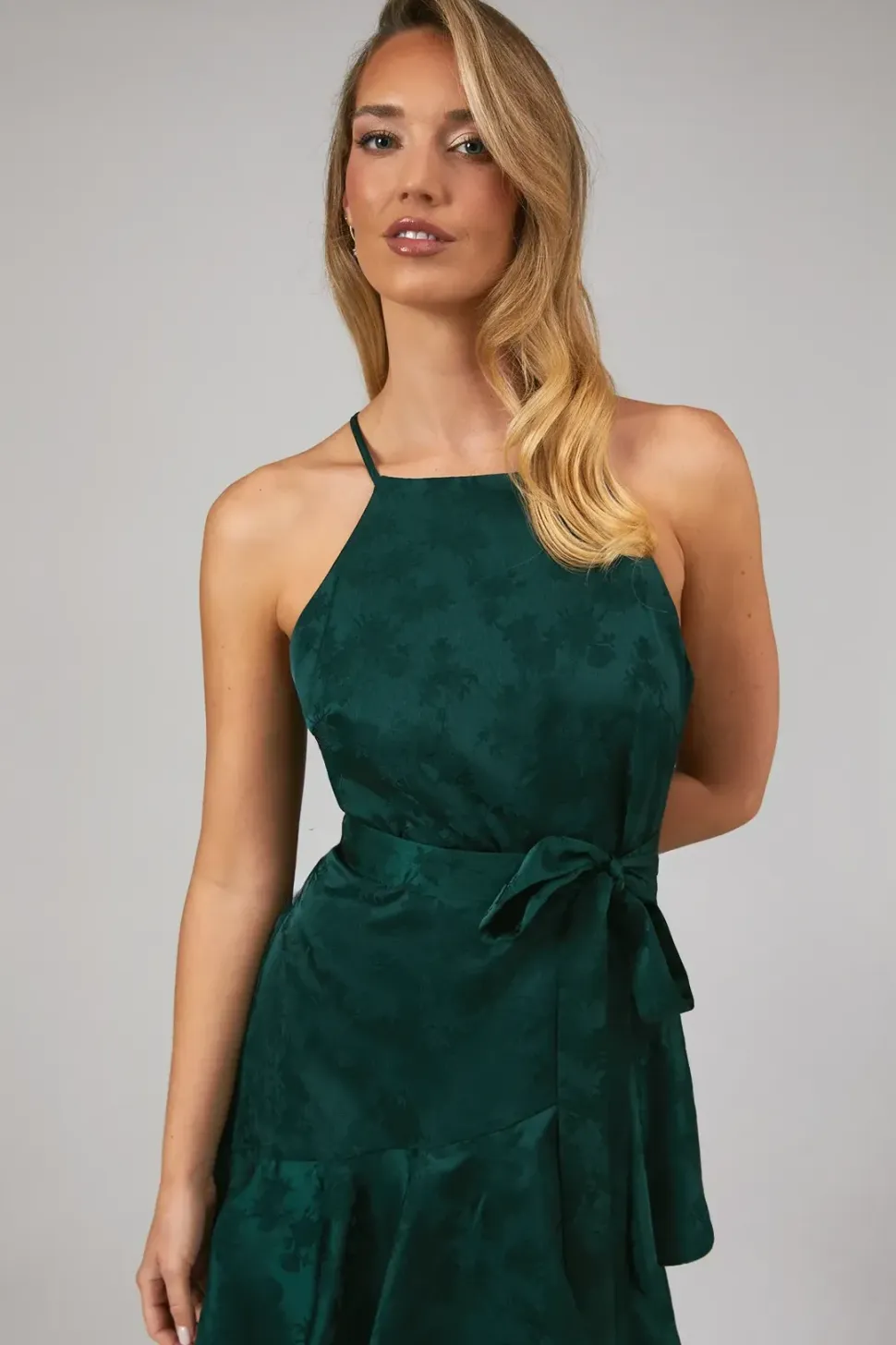 Satin Jacquard Ruffle Halter Neck Bridesmaids Dress