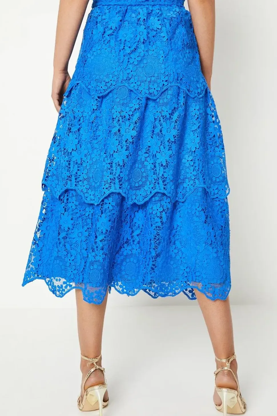 Scallop Lace Tiered Midi Skirt