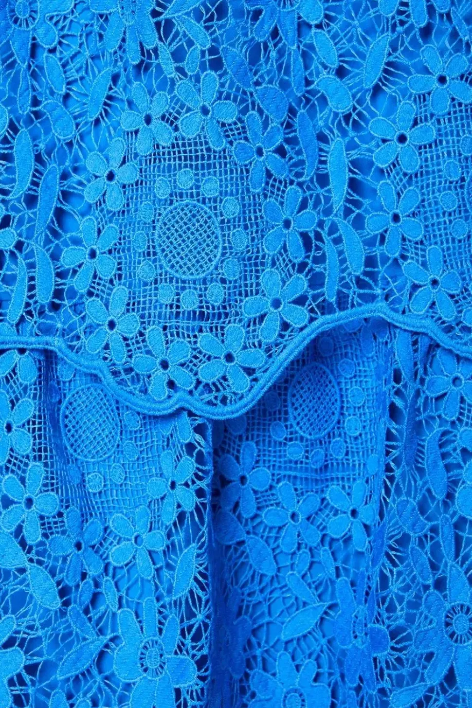 Scallop Lace Tiered Midi Skirt