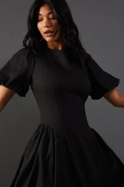Seersucker Organza Godet Side Puff Sleeve Midi Dress