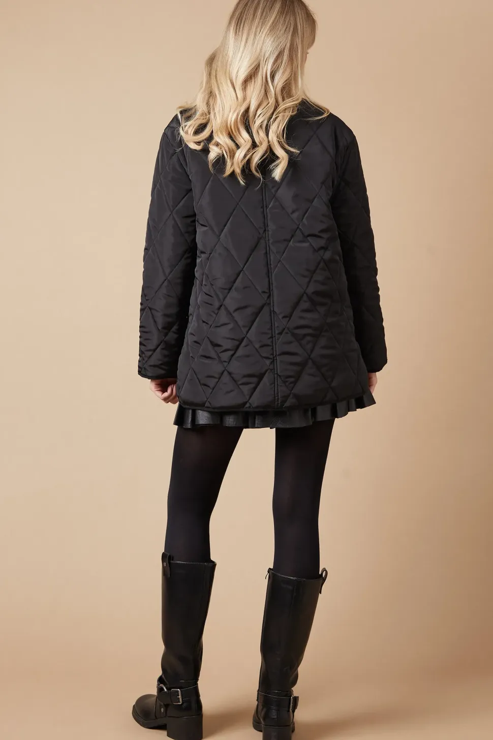 Short Quilted Diamond Padded Coat