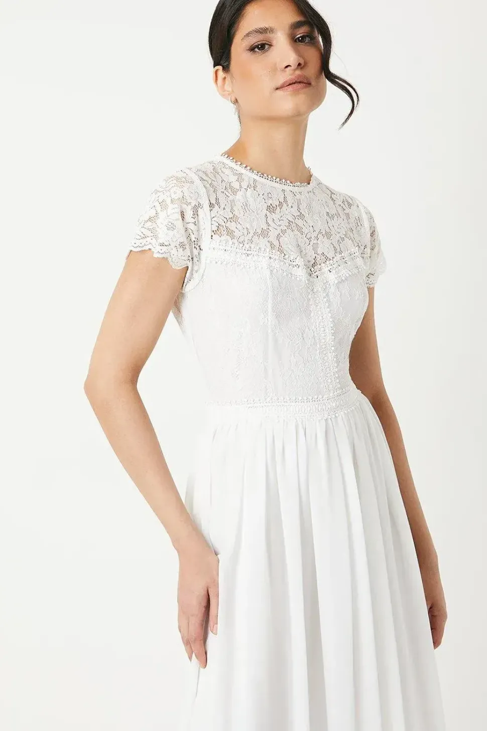 Short Sleeve Eyelash Lace Bodice Wedding Dress