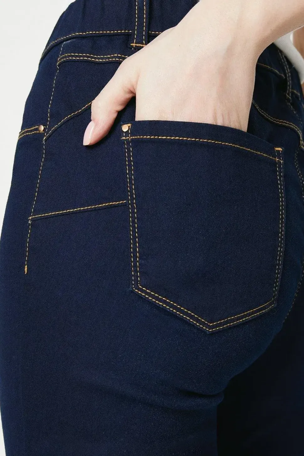 Skinny Shape and Lift Jeggings