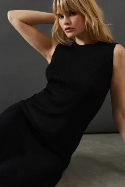 Sleeveless Asymmetric Hem Knitted Dress