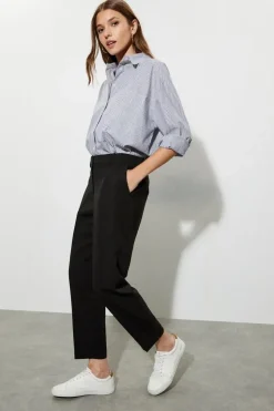 Slim Ankle Grazer Trouser