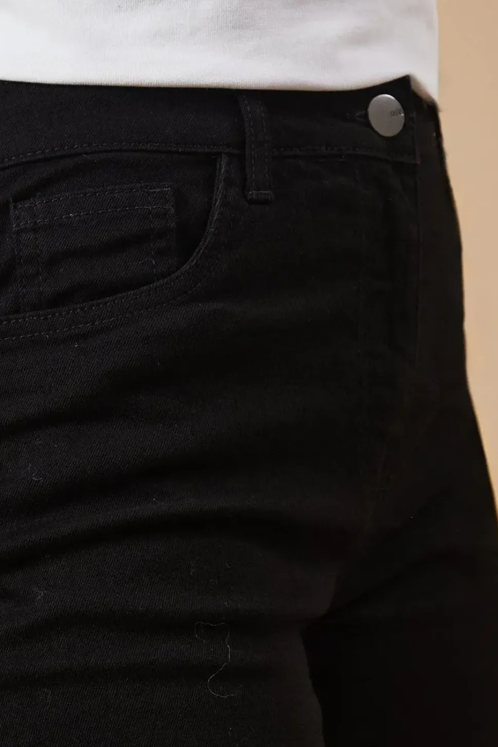 Slim Mom Jeans