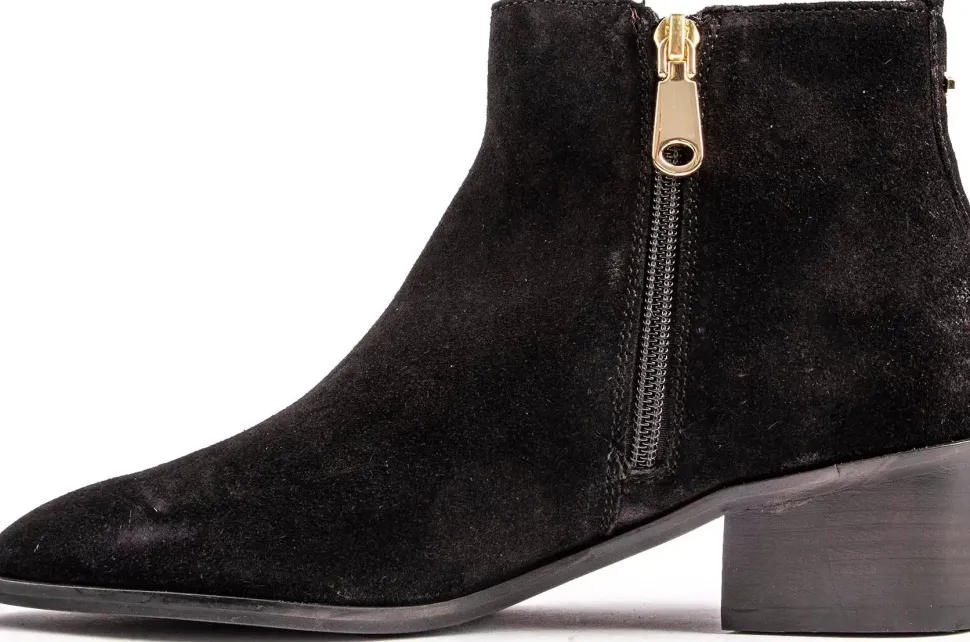 Sloanne Gardens Boots